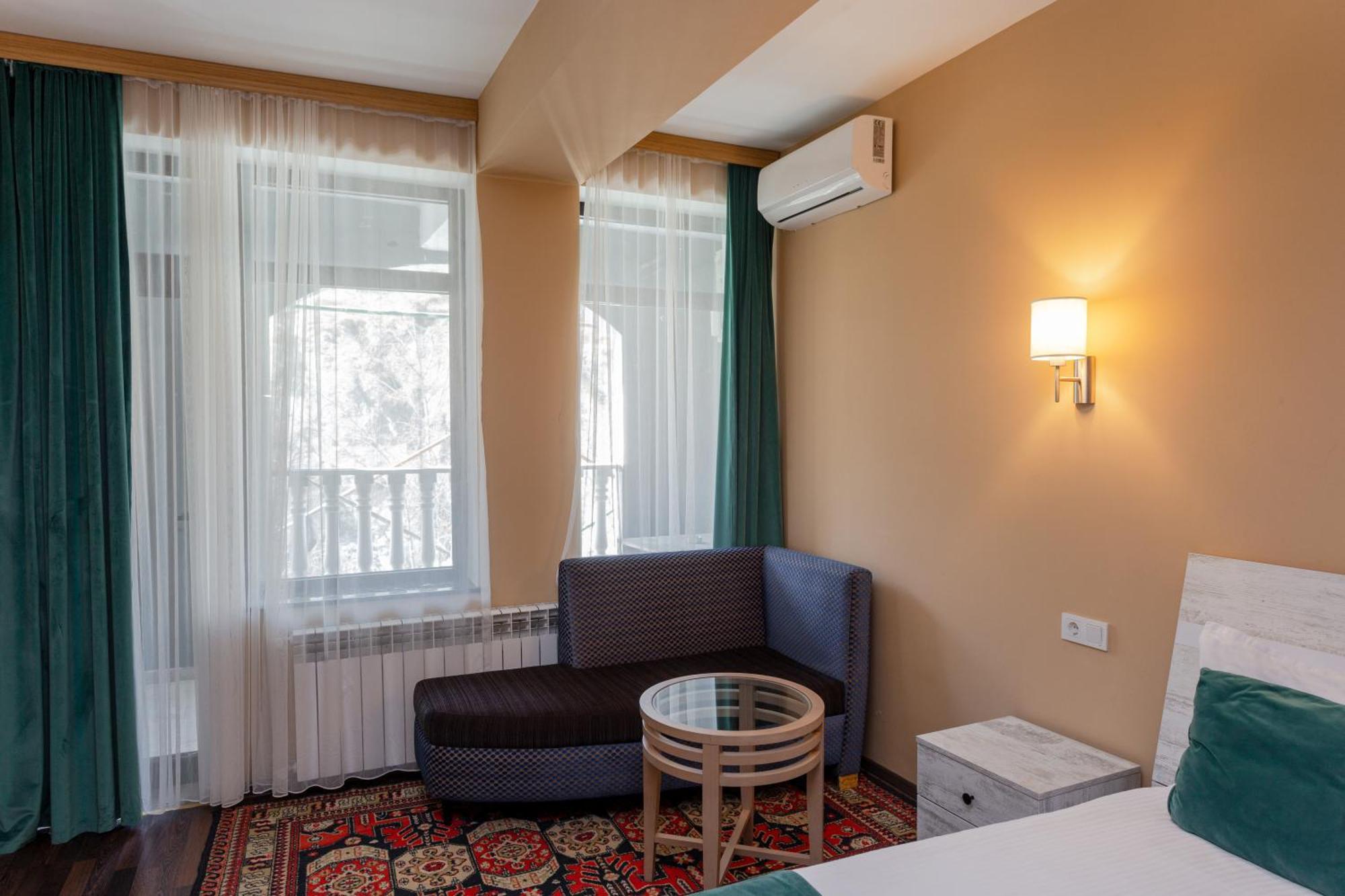 Maajid Quba Hotel&Restaurant Sanatorium المظهر الخارجي الصورة